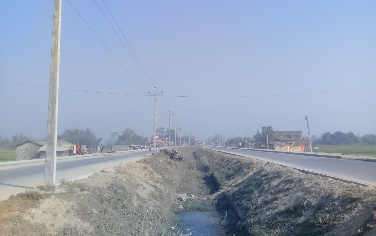 निर्माणाधिन बेलवास-वेथरी सडक